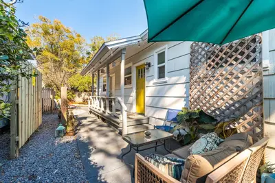 Image de 10/10 location, perfectly appointed and endless charming. You’ll fall in love!
