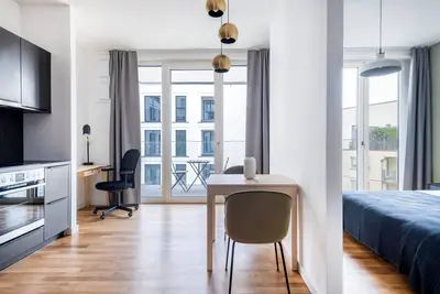 Image de Charming Mitte Studio with Apple Store in building, by Blueground
