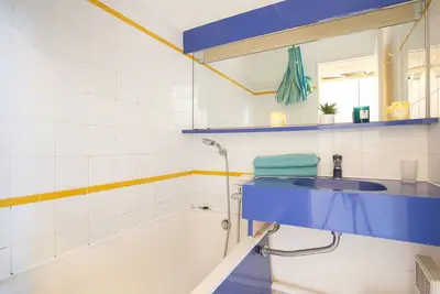 Image de Joli appartement pour 4 personnes avec piscine, Wifi, Tv, terrasse et parking