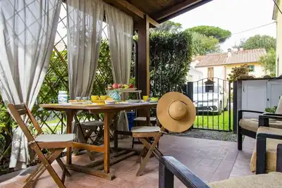 Image de Belle maison de vacances avec climatisation, Wifi, Tv, patio, animaux admis et parking
