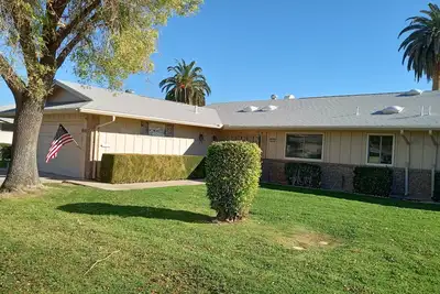 Image de 2 Bed 2 Bath Furnished 4 Months June - October