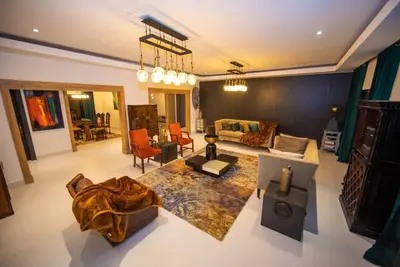 Image de Magnificent 5 bedroom luxurious villa