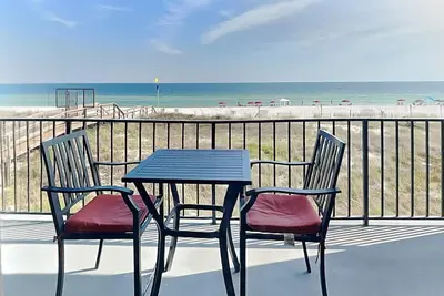 Image de Ocean Breeze West #202 | Beachfront Balcony, Pool!