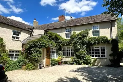 Image de Pass the Keys | Stylish and Spacious Cotswolds Cottage - Sleeps 6