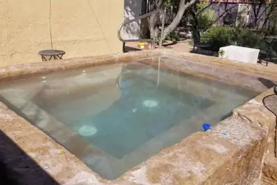 Image de Unit A Mineral hot springs near Rio Grande