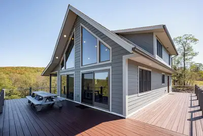 Image de Charming Dog Friendly Lake Area Home w/ Hot Tub