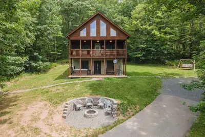 Image de New! Star View Lodge: Lake Area, Dogs Ok, A/C, Hot Tub!