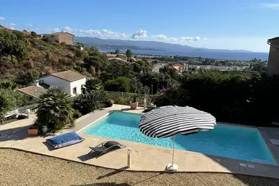 Image de Villa vue mer Ajaccio avec jacuzzi et magnifique piscine