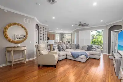 Image de Beautiful 3 bedroom/ 2 bath Townhouse in Spanish Wells