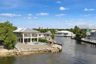 Image de Luxury Ocean Front ❤️ You won’t want to leave this Key Largo Property