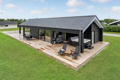 Image de Belle maison à Hemmet avec WiFi