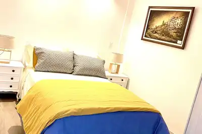 Cozy Suite, 10 minutes walking distance from downtown.