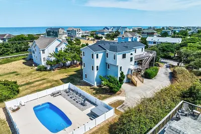 Image de Kasa Karolina | 345 ft to the beach | Dog Friendly, Private Pool, Hot Tub