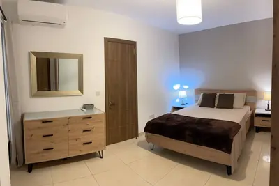 Spinola Bay - St Julians near beach Prime location