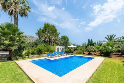 Image de Maison de campagne \"La Sort Den Jaume\" avec vue sur les montagnes, piscine privée et Wi-Fi