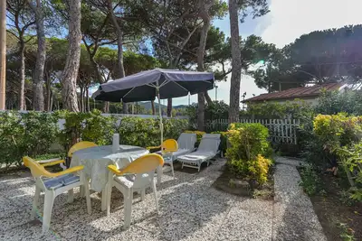 Image de Appartement Villa Fantagali près de la plage avec jardin et Wi-Fi