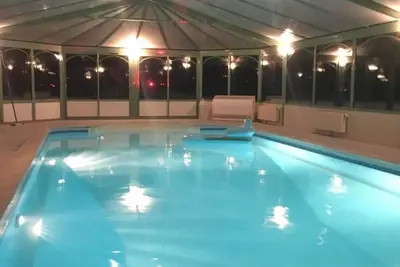 Image de Gîte /4-6 personnes piscine couverte et chauffée