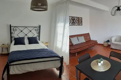 Image de Porta Reguengos Modern Apartment free on street parking