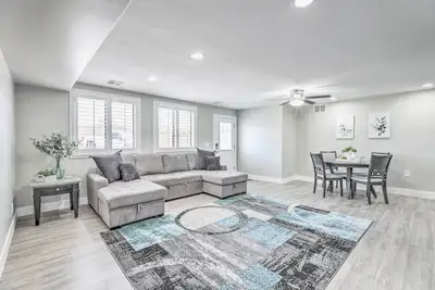 Image de Gilbert Apartment w/ Grill, Fire Pit & Pool Access