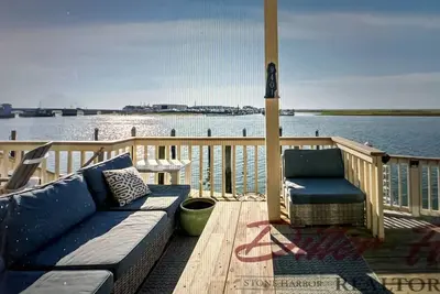 Image de Beautiful Bay Views.
