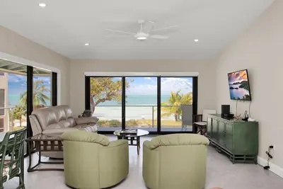 Image de Beachfront Islamorada Villa with Dockage
