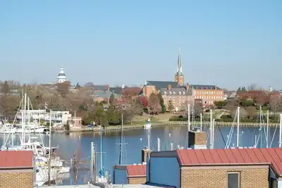 Image de Prime Viewing for Blue Angels -Rooftop Deck and Water Views of Spa Creek!