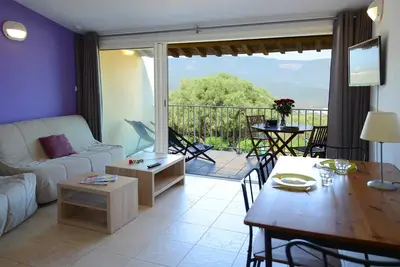 Image de Appartement à Serra-di-Ferro avec Vue