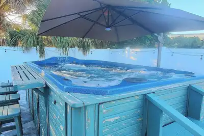 Image de Heated Hybrid Pool~Modern Beach House~Walk 2 beach