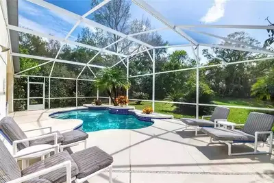 Image de Entire Villa with Pool and great Privacy near Disney