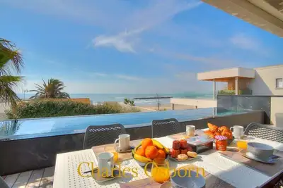 Image de Villa Carrare, villa d'architecte à 50m des plages