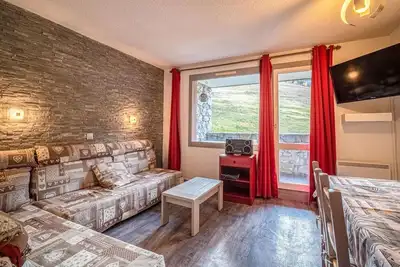 Image de Étage -3, vue pistes de ski, balcon, télévision, casier à ski, 34m², Valmorel