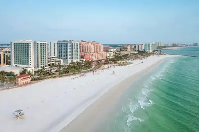 Image de Newly Reno Condo! Spot Dolphins from Your Balcony!