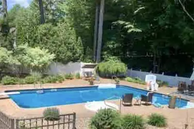 Image de New Saratoga Springs Rental Retreat with Large Heated Pool