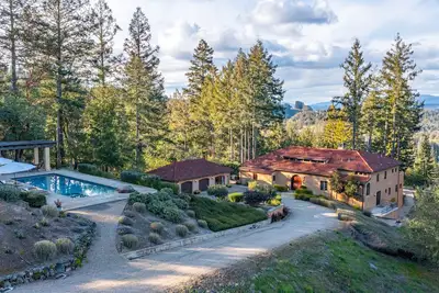 Image de Stunning Dry Creek Road Estate