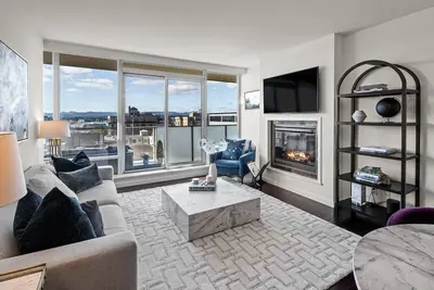 Image de Magnificent King Suite w\/ Harbour Views & Pool