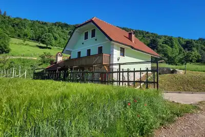 Image de Maison de vacances avec une vue