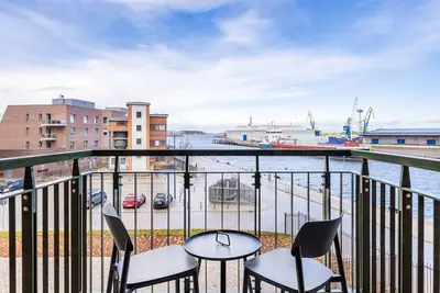 Image de Modern apartment in top location with balcony and beautiful view of the old harbor - Krusespeicher