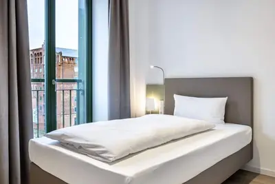 Image de High-quality 3-room apartment for 5 people located in the old harbor of Wismar - Krusespeicher