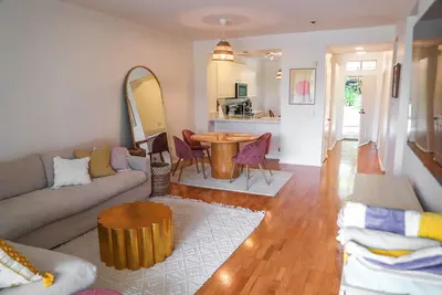Image de Beach City Condo 1 Mile from Downtown, Pacific Ocean & The Beach