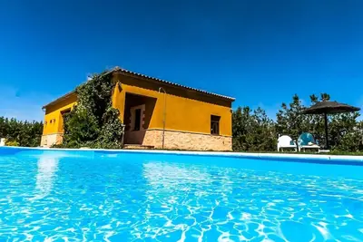 Image de Maison de vacances rurale 'Villa Lucrecia' avec piscine et Wi-Fi