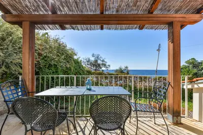 Image de Appartement 'Il Quartiere - Giglio' avec vue sur la mer, terrasse et Wi-Fi