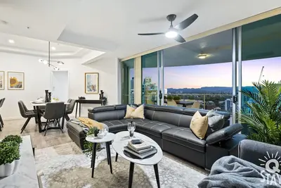 Image de Wings - 3 Bedroom Penthouse- Airbnb