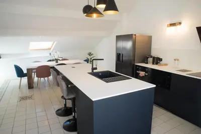 Image de Loft en duplex de 150m2 avec immense terrasse, jacuzzi en plein coeur d'Avignon