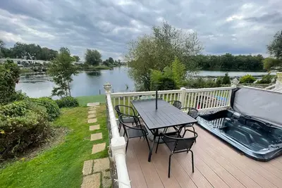 Image de Luxury lakeside Caravan at Tattershall Lakes award winning site with a hot tub, private Fishing Peg