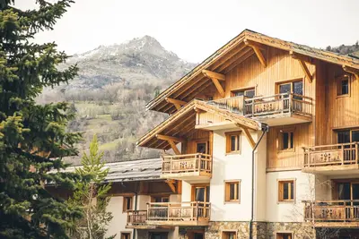 Image de Le Serre d'Or, grand appartement au pied des pistes