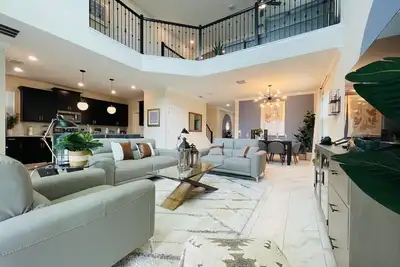 Image de 640 Free Water Park / Luxury Villa near Disney