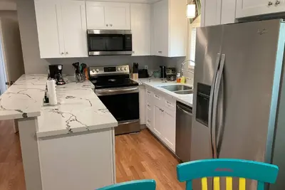 Image de 3 bed Home away from Home at Crystal Beach!
