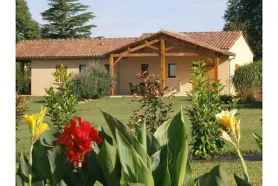 Image de Gite dans un écrin de verdure (No. 3)