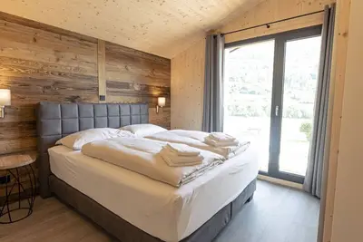 Confortable appartement pour 6 personnes avec Wifi, Tv, balcon, vue panoramique et parking
