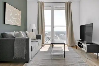 Image de Classic Leopoldstadt 2br w/ Elevator, Gym & Sauna, near U2, by Blueground